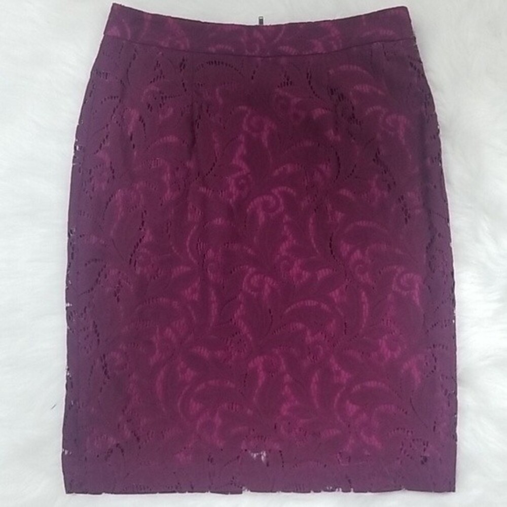 CAbi purple/pink/ fuchsia lace skirt with zipper closure size 4